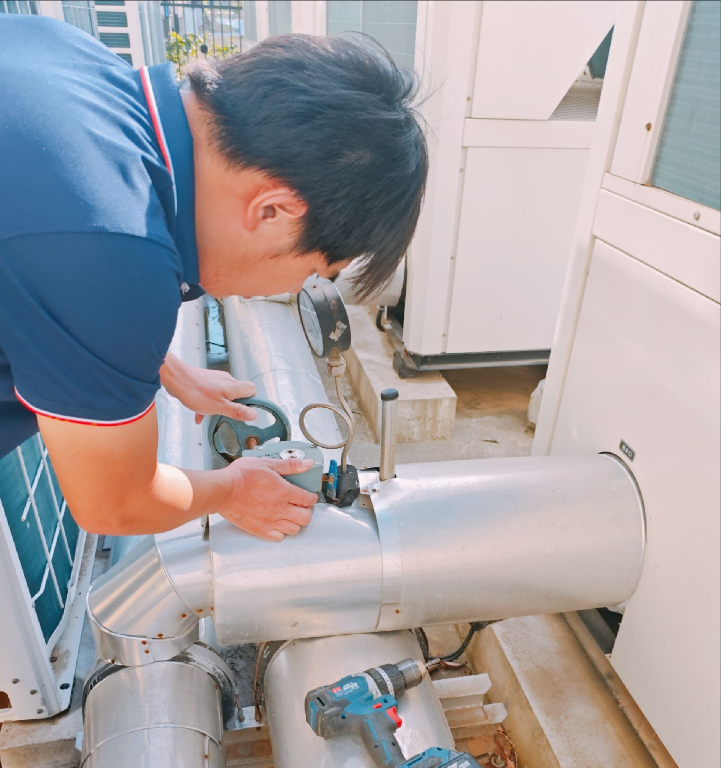 约克水机漏水排查